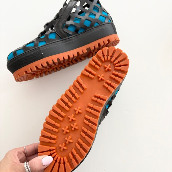 Marques Almeida laser cut caged platform sneakers - Picture 8 of 8